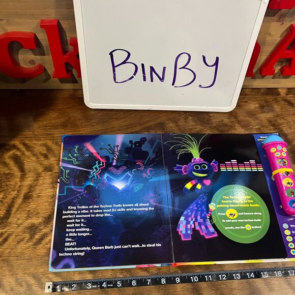 5/$20 Heart and Troll Trolls microphone Sound Book Bin BY - Picture 4 of 5